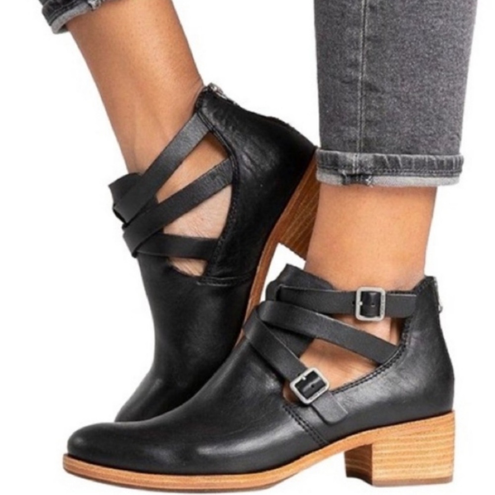 Kork Ease Jardin black leather ankle booties Strappy boots Size 11 Moto boots - Picture 2 of 13